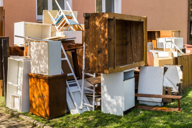 Moving and Downsizing Cleanouts in Labarque Creek, MO